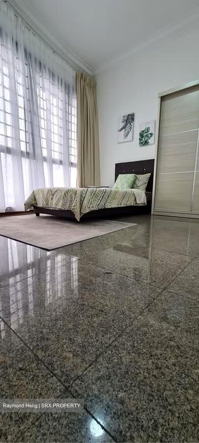 Eastpoint Green (D18), Condominium #566311471